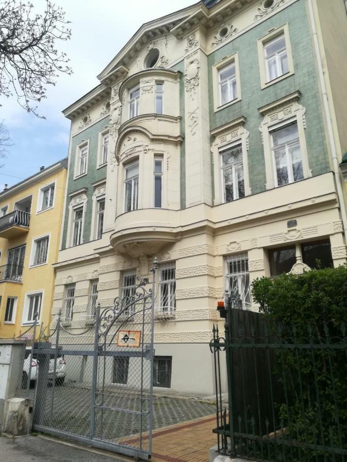 Ferienwohnung Hietzing Wien Exterior foto